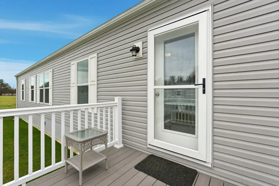 7 1st Ave, Westfield, MA 01085 - Image #3