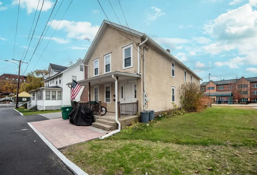 23 Ash St, Clinton, MA 01510 - Image #2