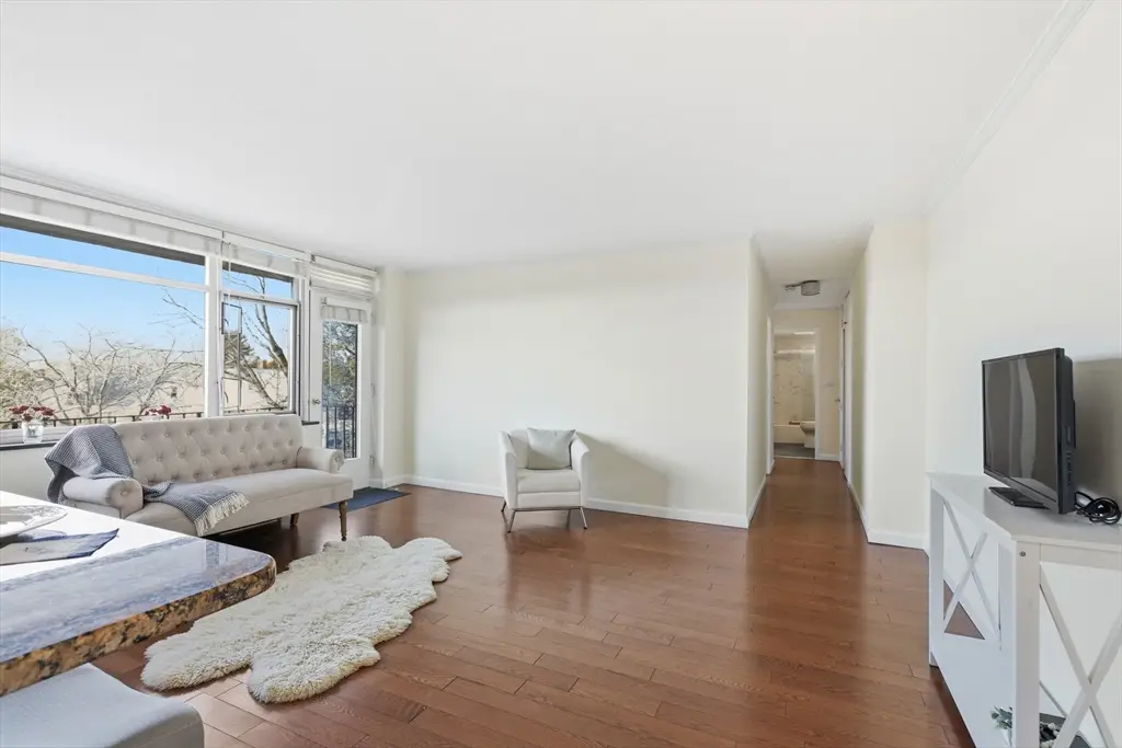 125 Trapelo Rd #U23, Belmont, MA 02478 - Image #1