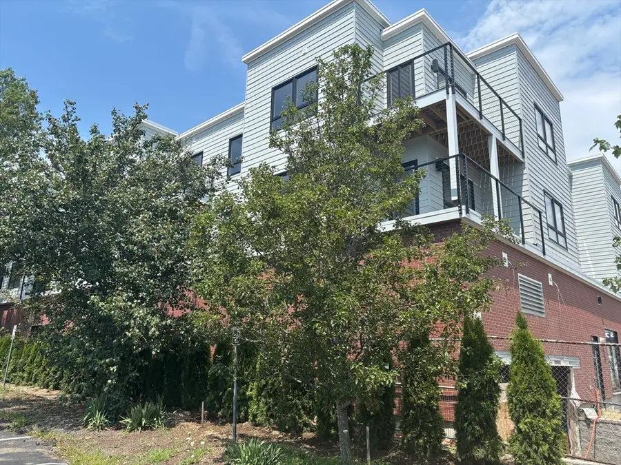 1391 Main Street #305, Walpole, MA 02081 - Image #3