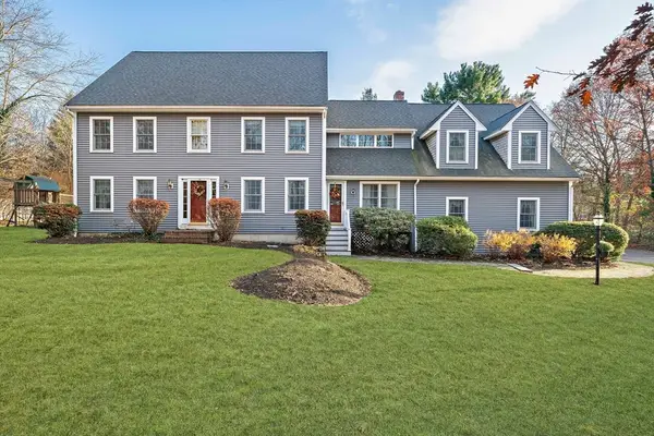 33 Tavern Way, Hanson, MA 02341