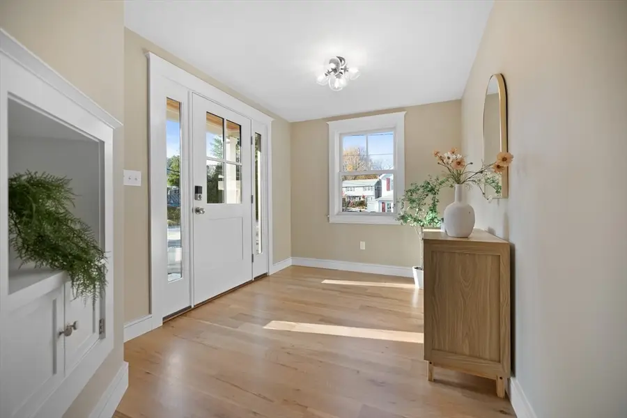 2 Howard Ct, Woburn, MA 01801 - Image #3