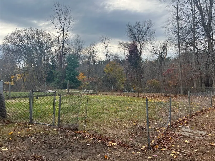 345 Laurel St #345, Bridgewater, MA 02324 - Image #2