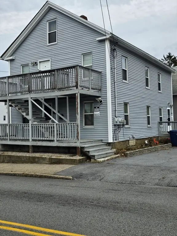 39 Lake St, Webster, MA 01570 - Image #1