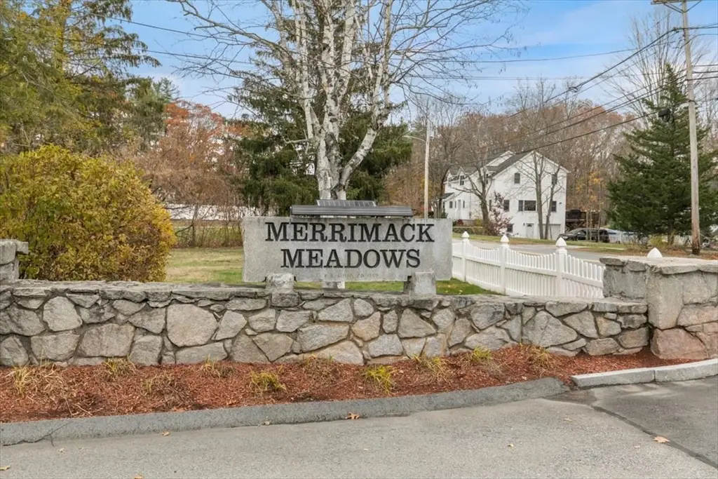 78 Merrimack Meadows Ln #78, Tewksbury, MA 01876 - Image #1