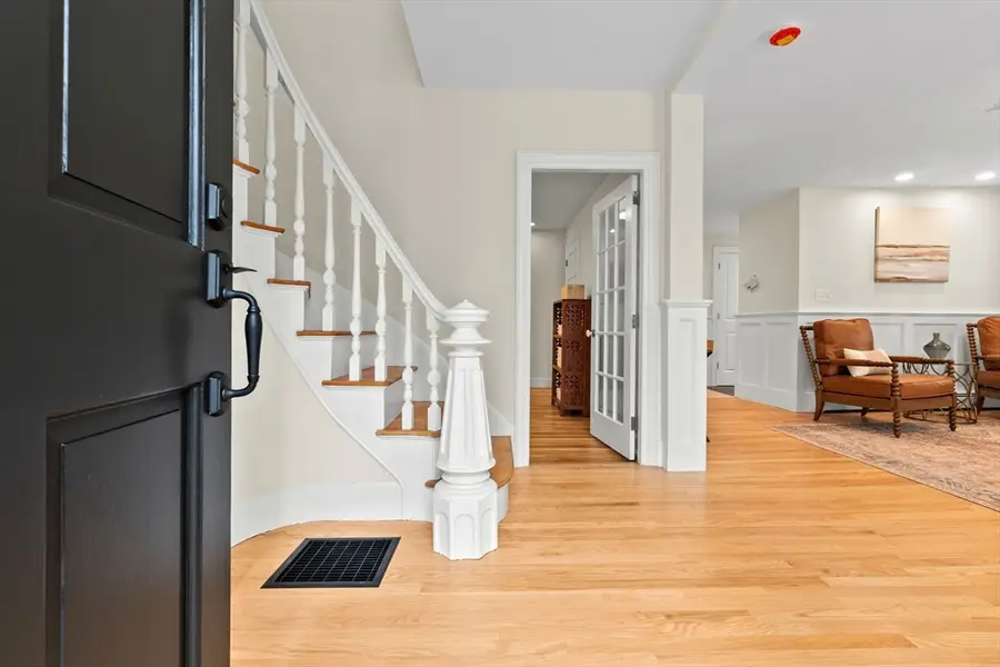 13 Broad St, Newburyport, MA 01950 - Image #3