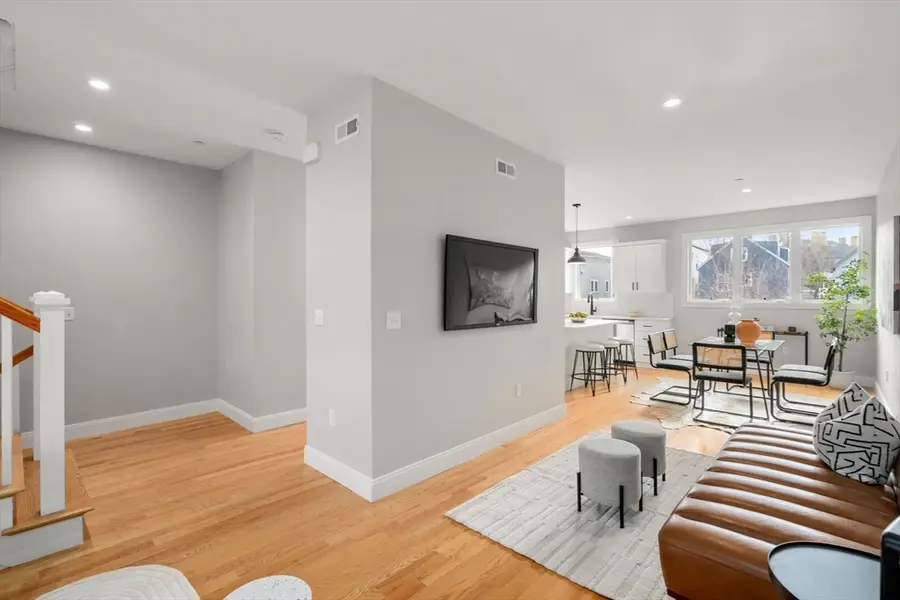 123-125 Centre St #TH4, Dorchester Center, MA 02124 - Image #2