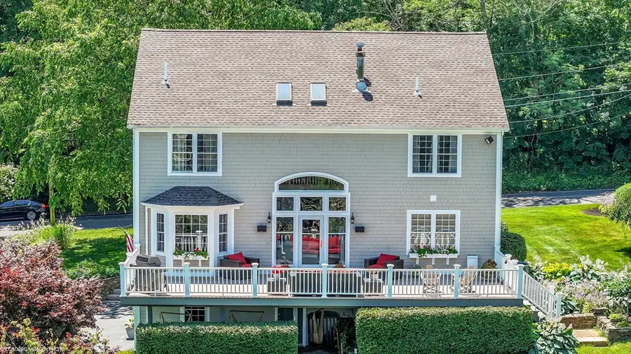 57 Perry Hill Rd, Acushnet, MA 02743 - Image #2