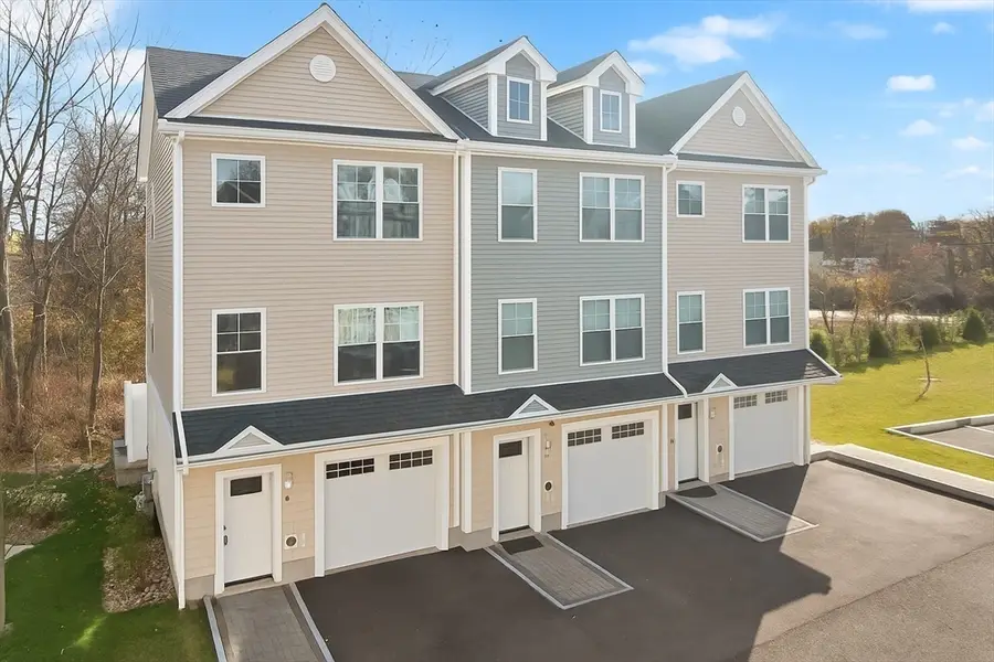 1563 Andover St #18, Tewksbury, MA 01876 - Image #2
