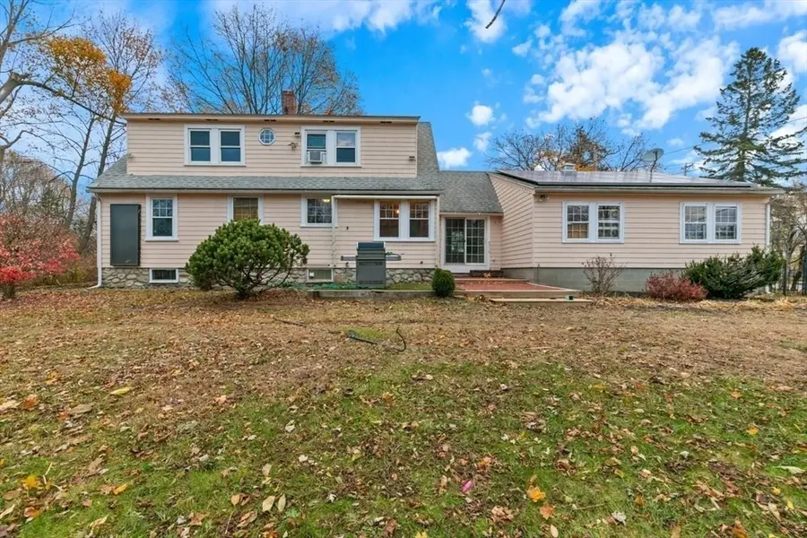 220 Pelham St, Methuen, MA 01844 - Image #2