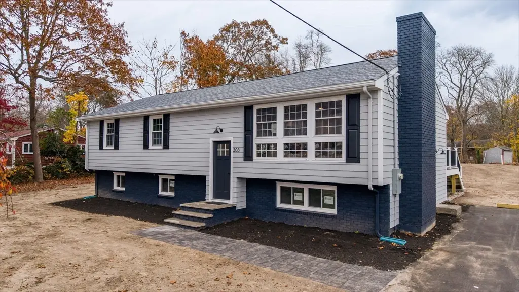 308 Robert Street, Westport, MA 02790 - Image #1
