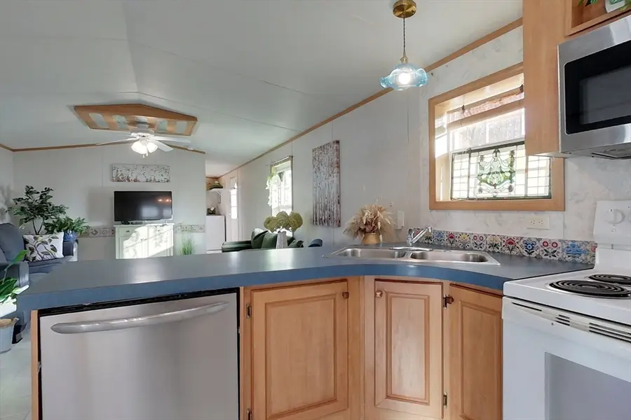 6 Mason St #31, Pepperell, MA 01463 - Image #3