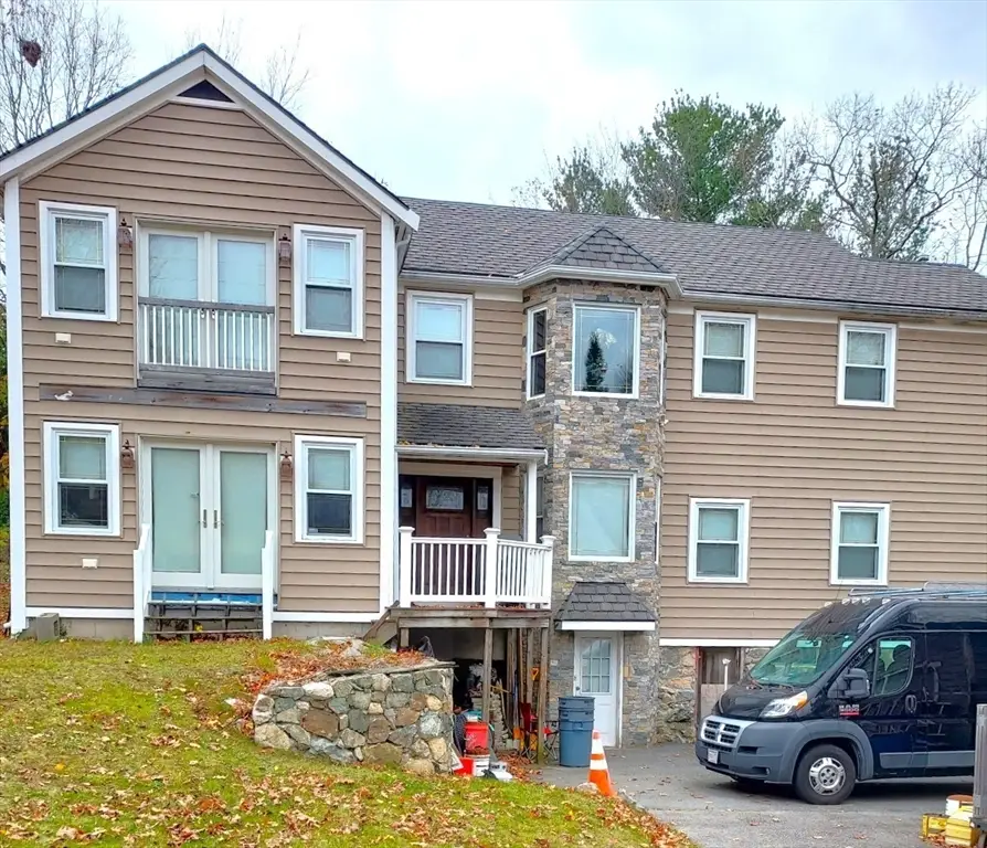 5 Hobson St, Saugus, MA 01906 - Image #1