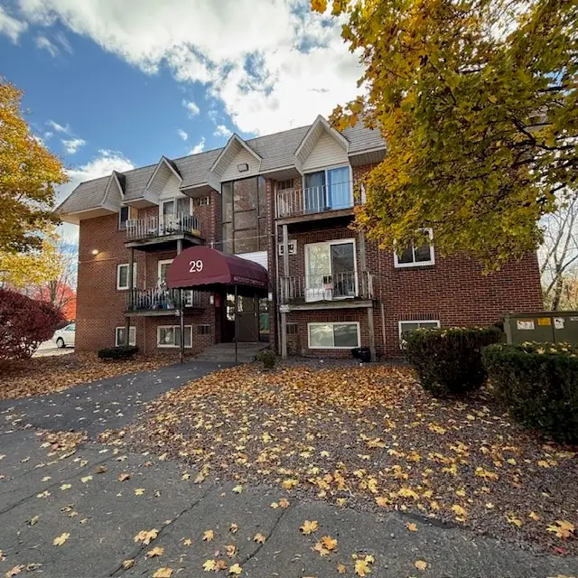 29 Gordon St #107, Framingham, MA 01702 - Image #1