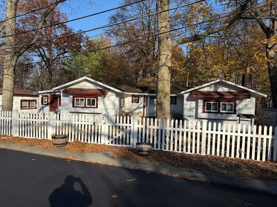 1 Sidney St, Wakefield, MA 01880 - Image #3