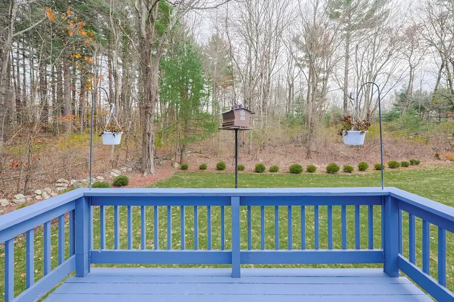 7 Gloucester Dr, Franklin, MA 02038 - Image #3