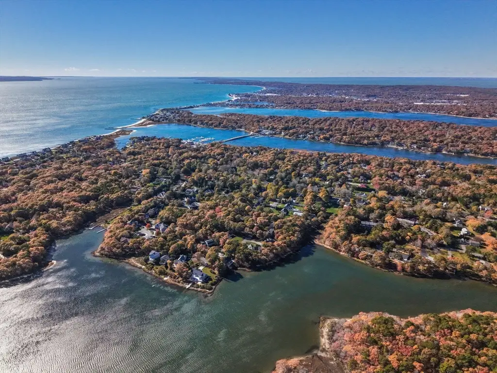 21 Captain Davis Ln, East Falmouth, MA 02536 - Image #1