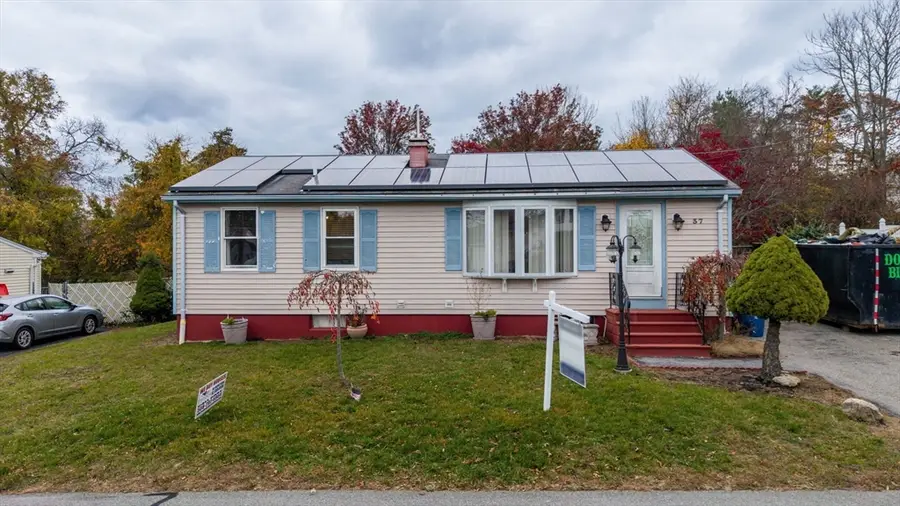 37 Maxine St, New Bedford, MA 02745 - Image #2