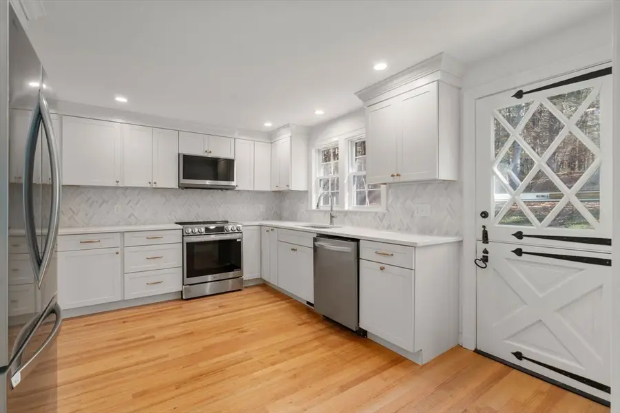 262 Cochituate Rd, Wayland, MA 01778 - Image #3