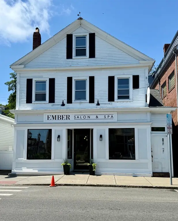 68 Court St, Plymouth, MA 02360 - Image #1