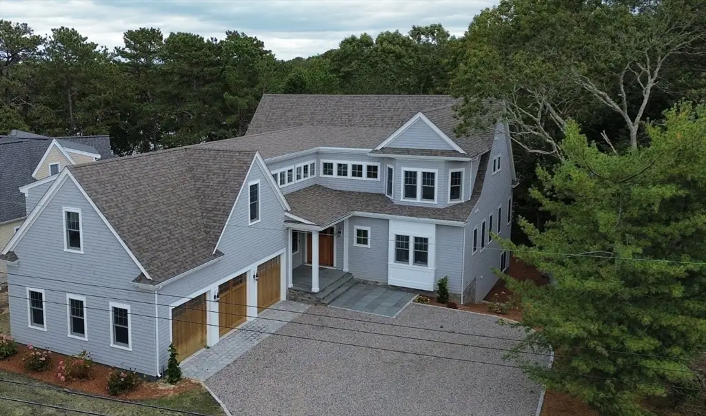 28 Quaker Run, Mashpee, MA 02649 - #1