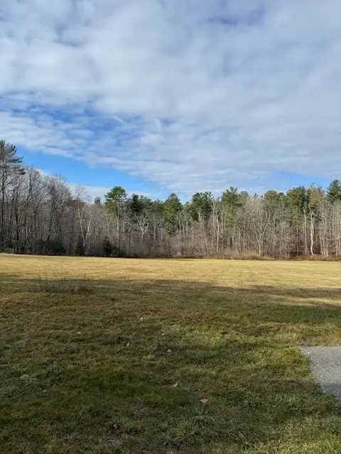 365 Churchill St, Pittsfield, MA 01201