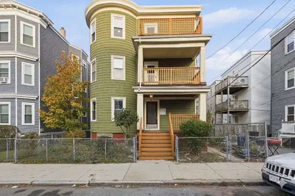 20 Leslie St, Boston, MA 02122