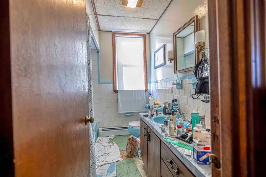 192-196 Snell St, Fall River, MA 02721 - Image #3