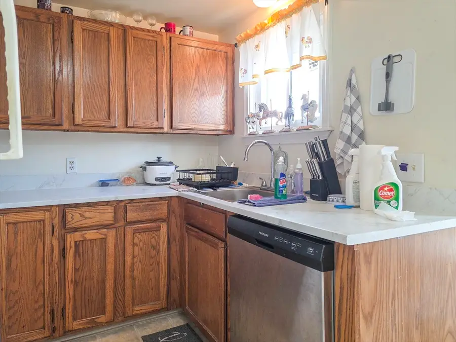 194 Smith St, North Attleboro, MA 02760 - Image #3