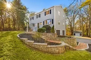 170 Forest Hills Rd, Barnstable, MA 02635
