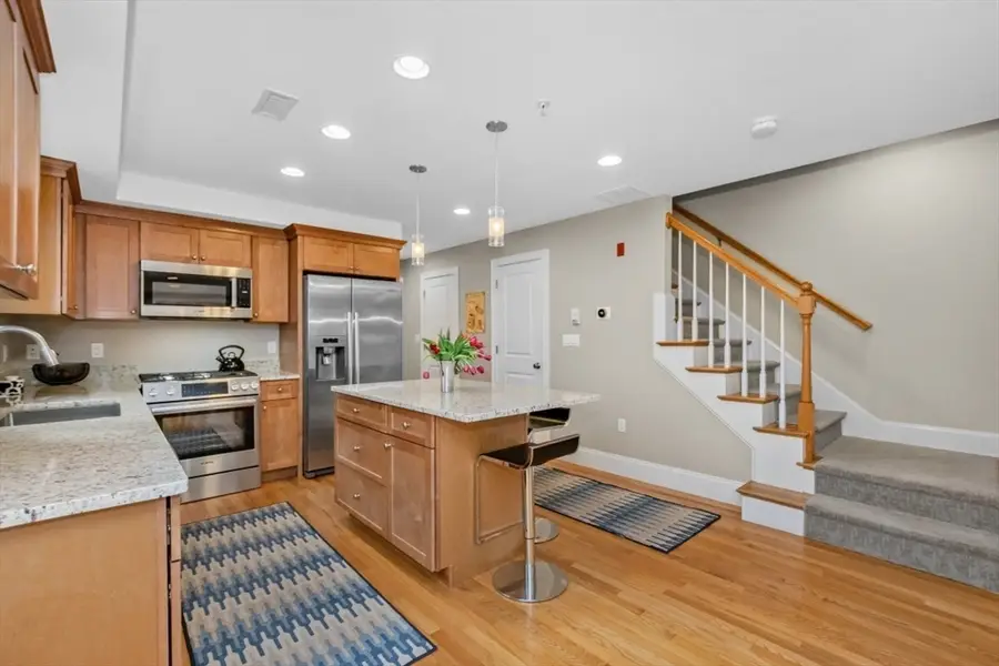 845 Lagrange St #4, Boston, MA 02132 - Image #3