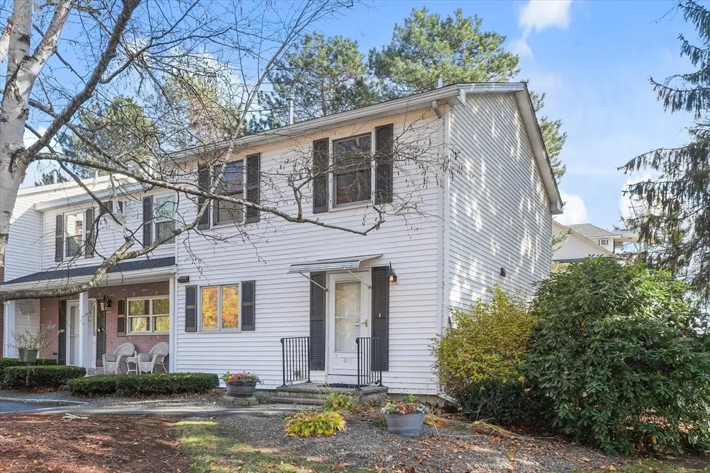 21 Oak St #A, Methuen, MA 01844 - Image #1