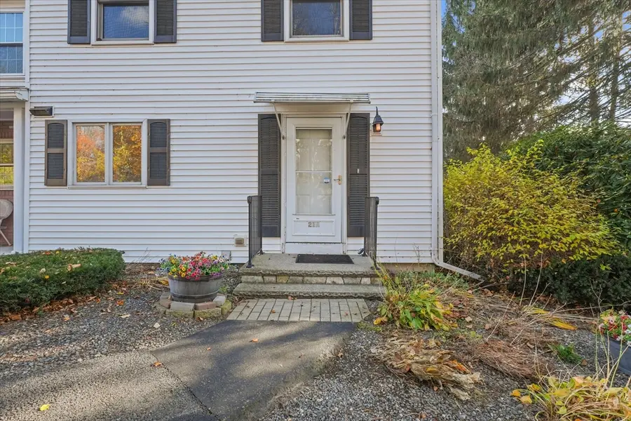 21 Oak St #A, Methuen, MA 01844 - Image #3