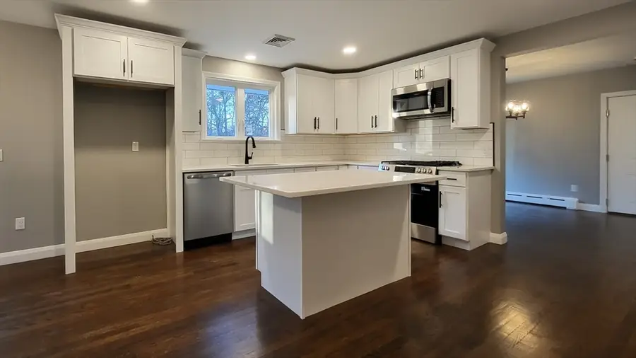 837 Main Road, Westport, MA 02790 - Image #3