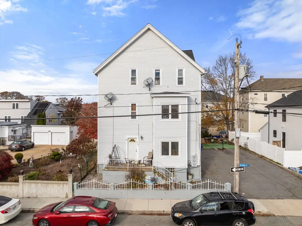 172 Earle St, Fall River, MA 02723 - Image #1