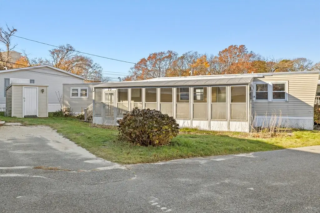 46 Kins Ct, Onset, MA 02558 - Image #1