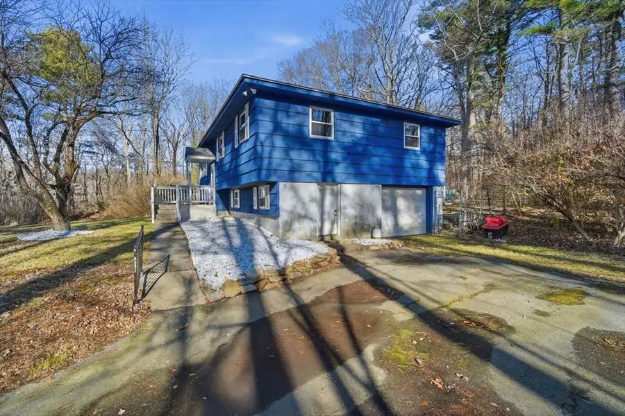 7 Fuller Road, Sutton, MA 01590 - Image #3