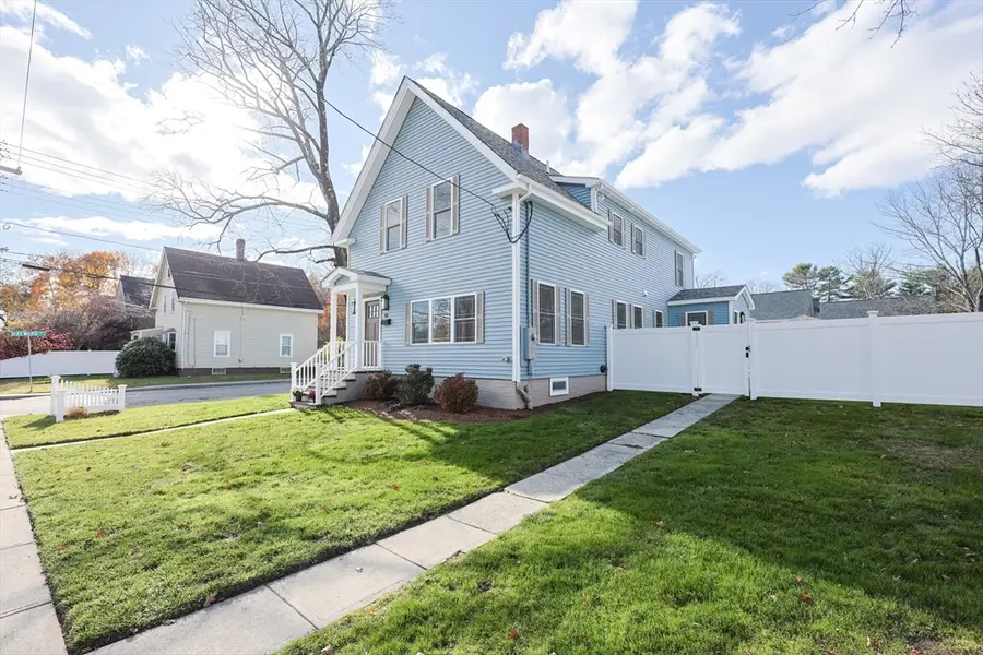 97 Fisher St, Franklin, MA 02038 - Image #2