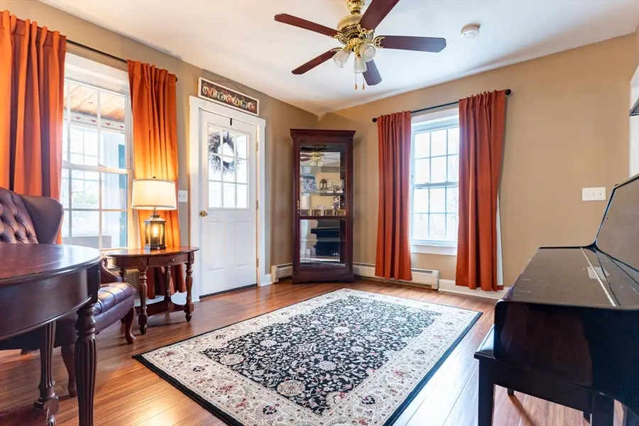 68 D Street, Athol, MA 01331 - Image #3