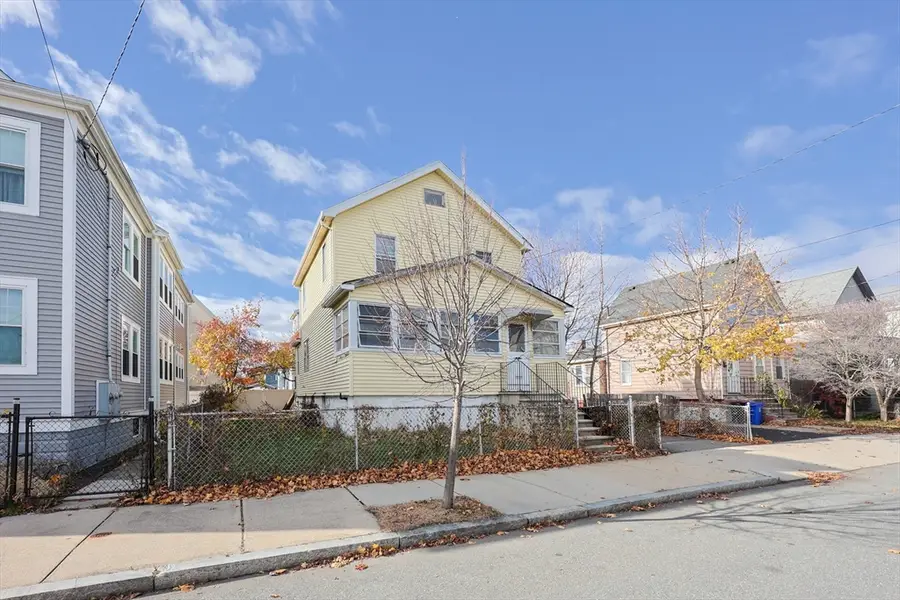 33 Blaine St, Malden, MA 02148 - Image #2