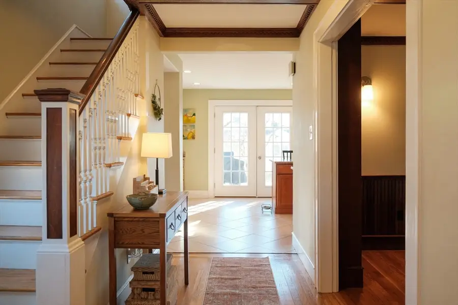 11 Whitney Rd, Medford, MA 02155 - Image #2