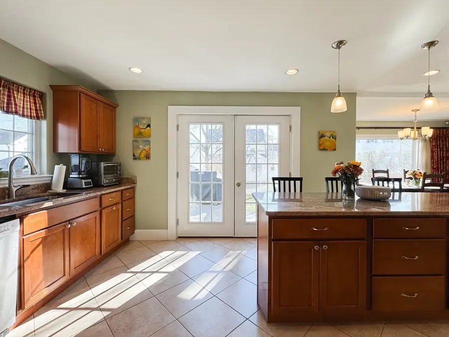 11 Whitney Rd, Medford, MA 02155 - Image #3