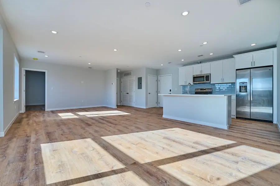 510 Willard, Quincy, MA 02169 - Image #2