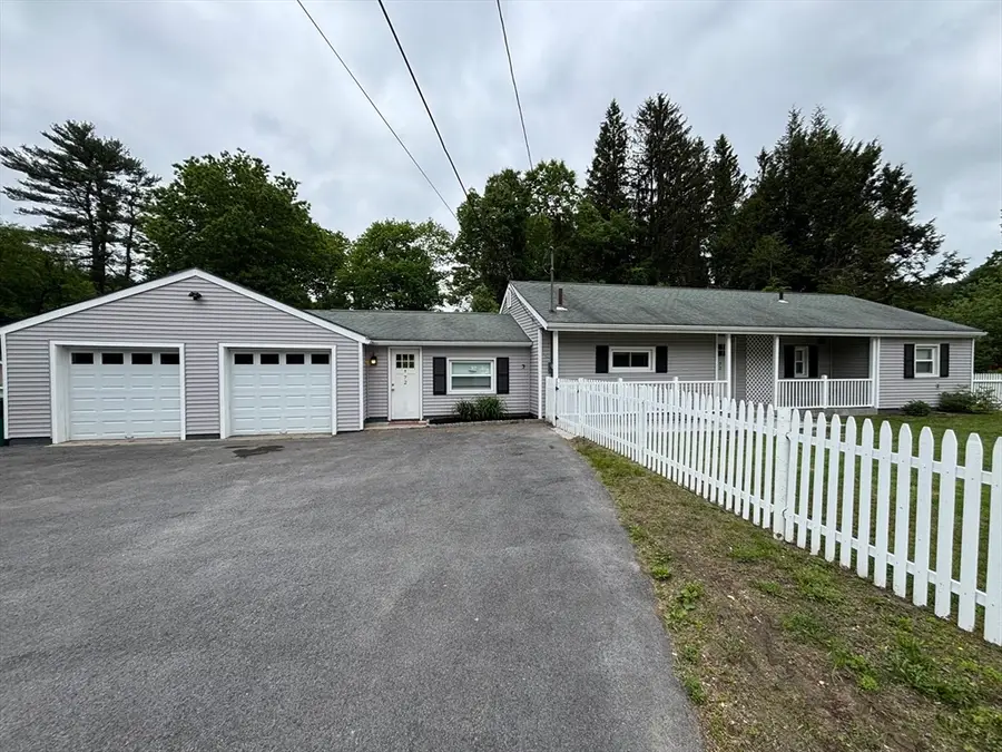 72 Charlton St, Oxford, MA 01540 - Image #2