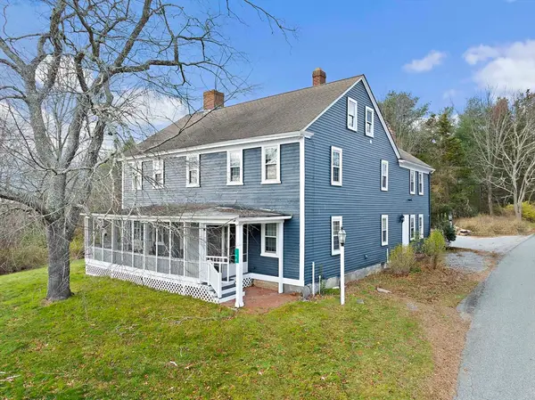 198 Brook St, Rehoboth, MA 02769
