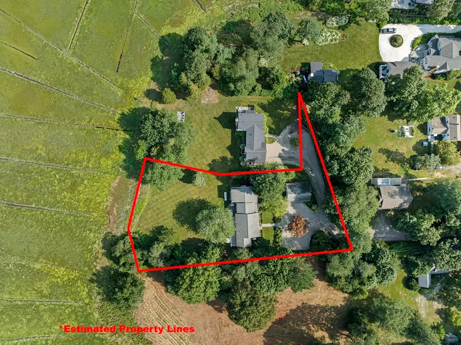 56 Chapel St, Duxbury, MA 02332 - Image #3