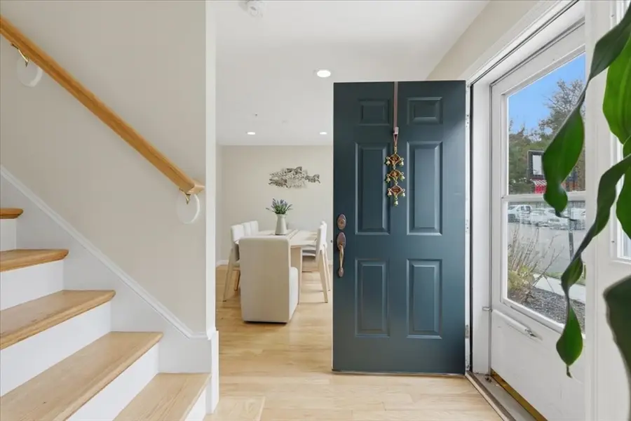 137 Clear Pond Dr #137, Walpole, MA 02081 - Image #3