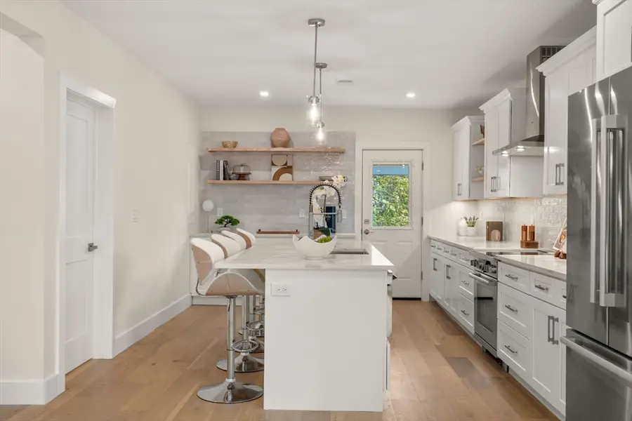 25 Francis St #2, Watertown, MA 02472 - Image #3