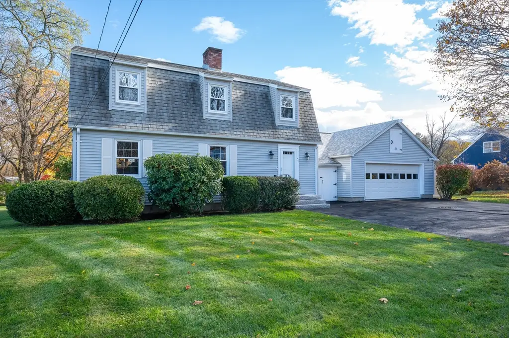 51 Kelly St, Haverhill, MA 01832 - Image #1