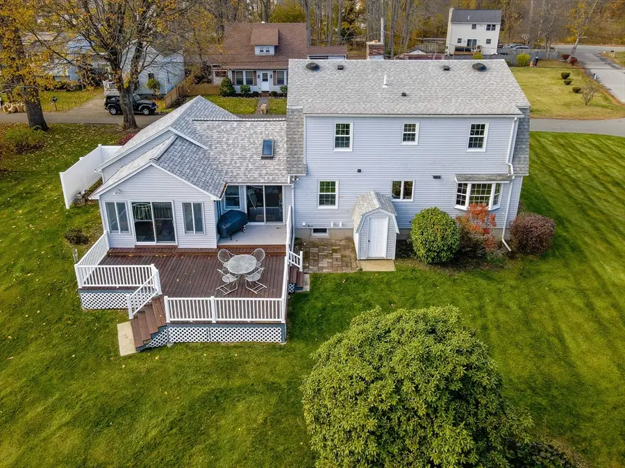 51 Kelly St, Haverhill, MA 01832 - Image #3